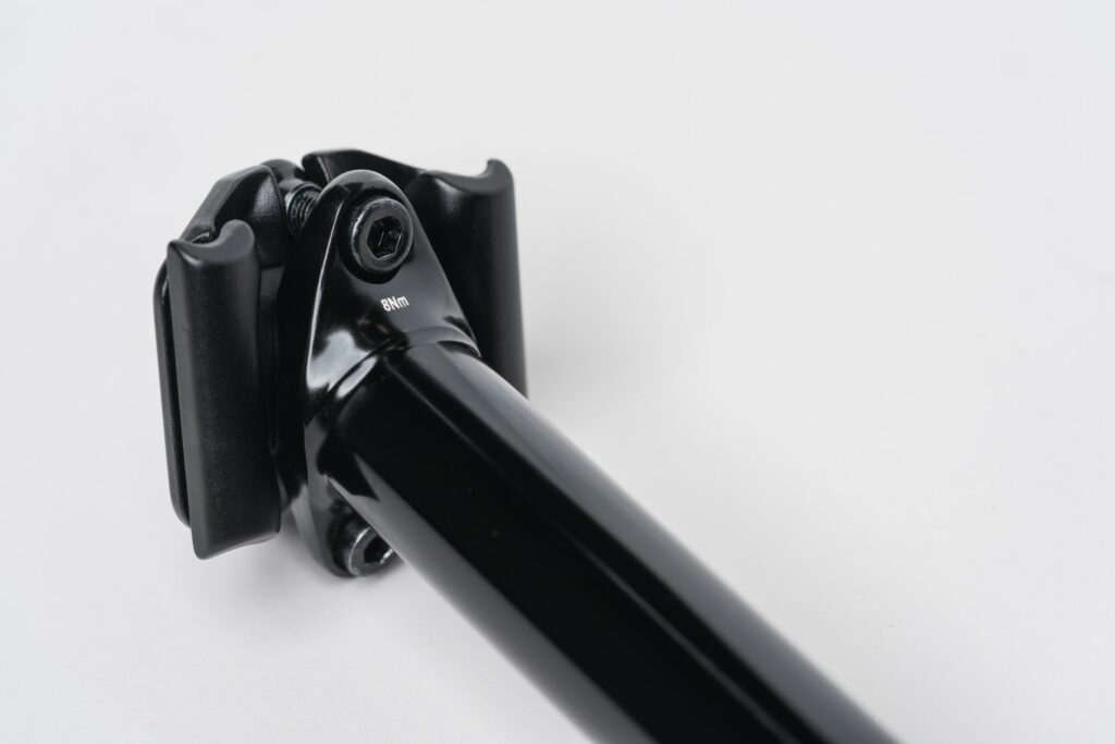 OneUp-Dropper-Seatpost-V3