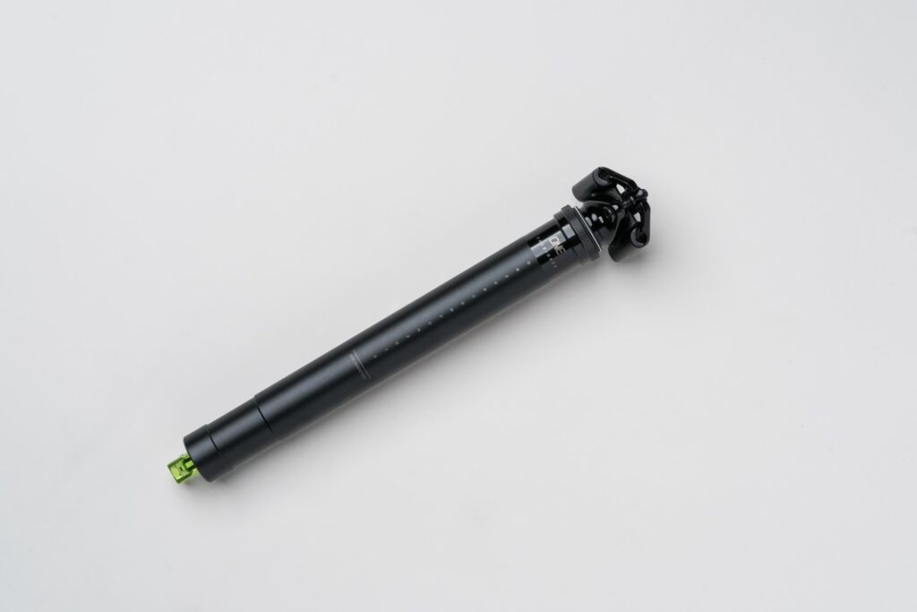 OneUp-Dropper-Seatpost-V3