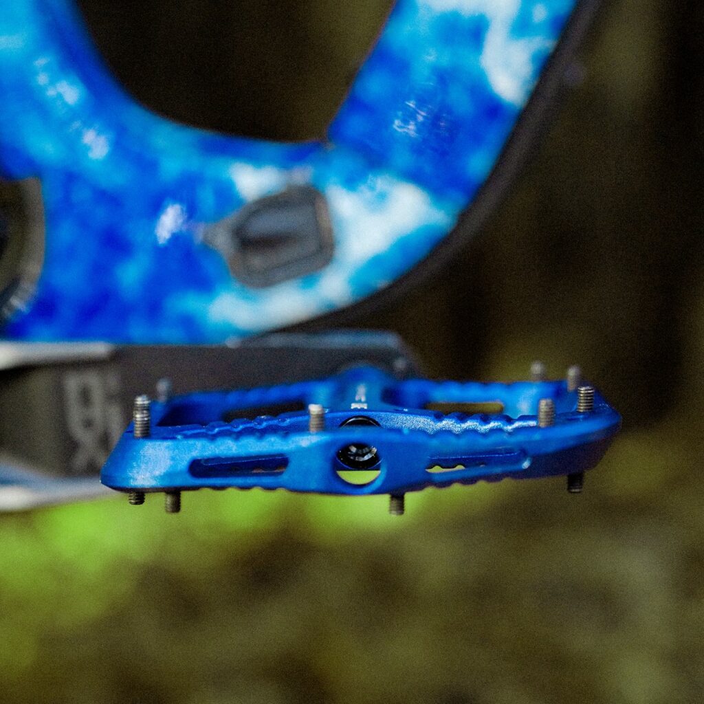 OneUp Components Wave pedals
