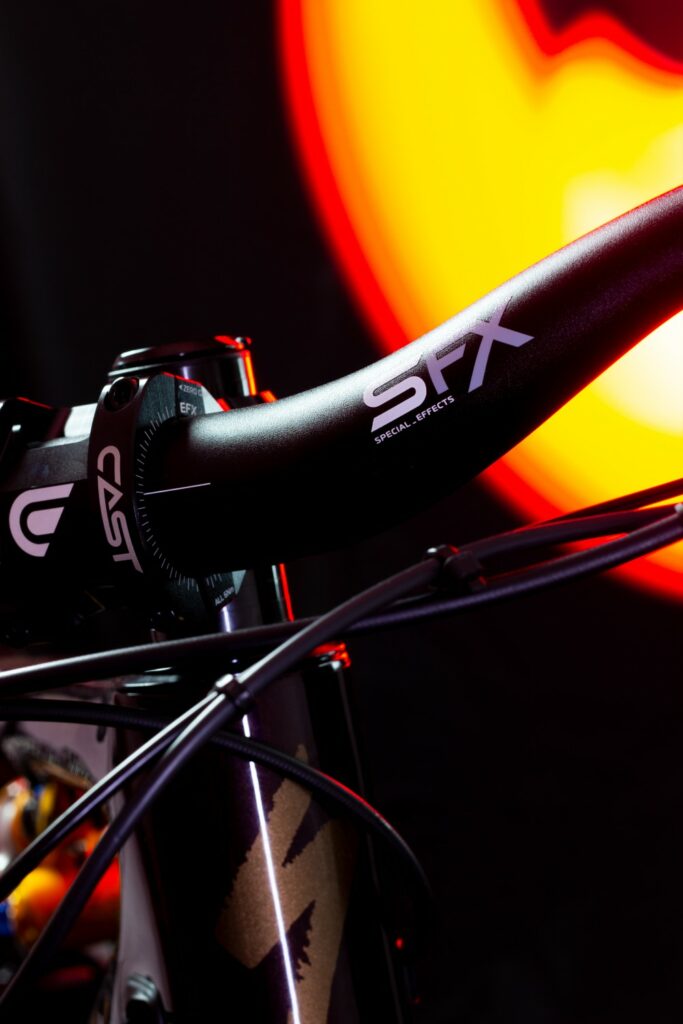 cast handlebar