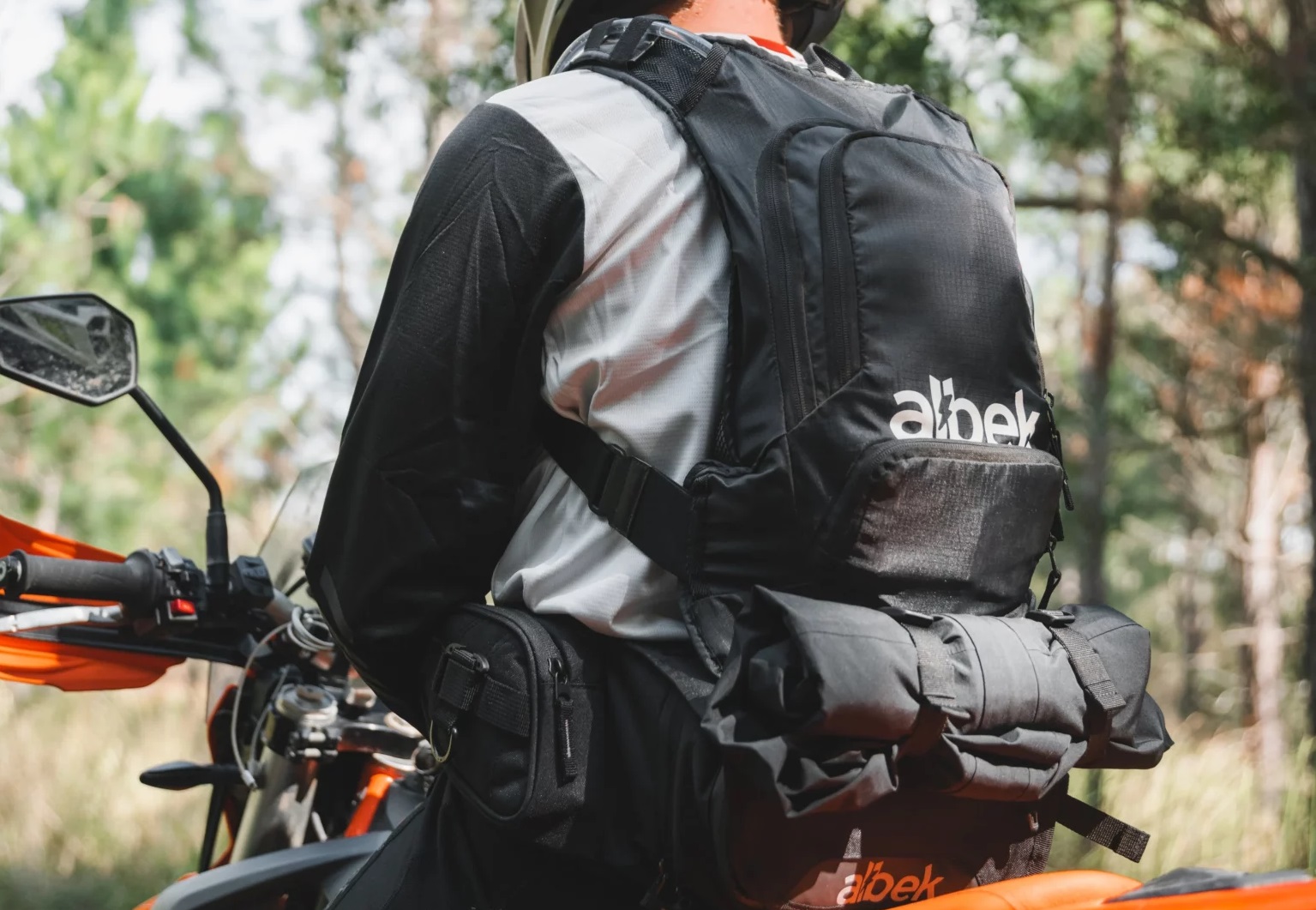 Spotlight: Albek Bags