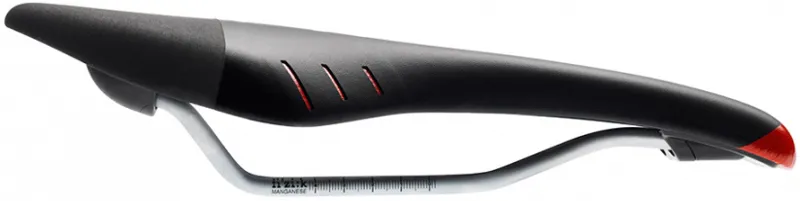 Fizik Tundra M5 Saddle Black/Red-1