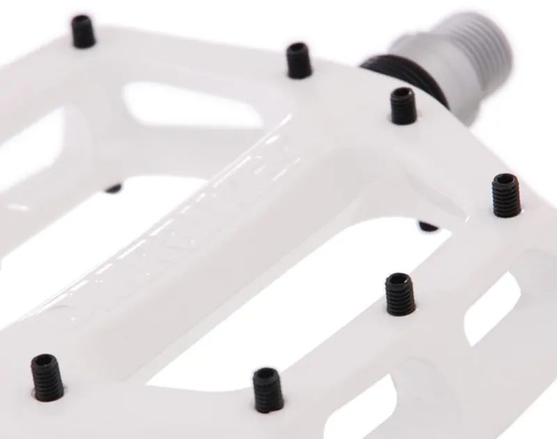 DMR V12 Flat Pedal White-2