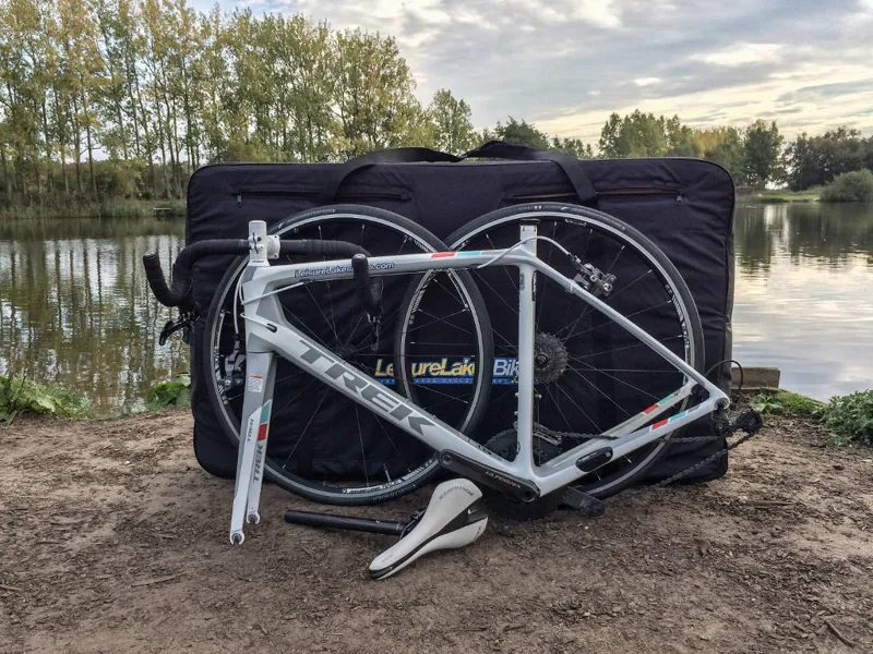 Leisure Lakes Wheeled Padded Bike Travel Bag 
