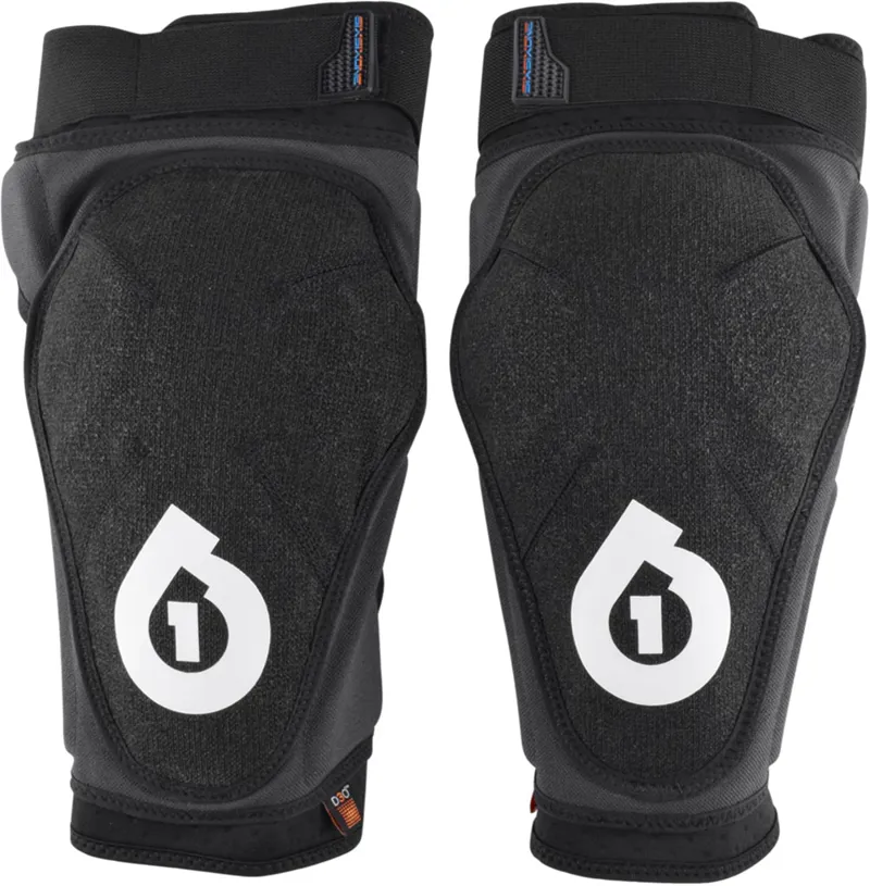 661 Evo II Knee Guard Black