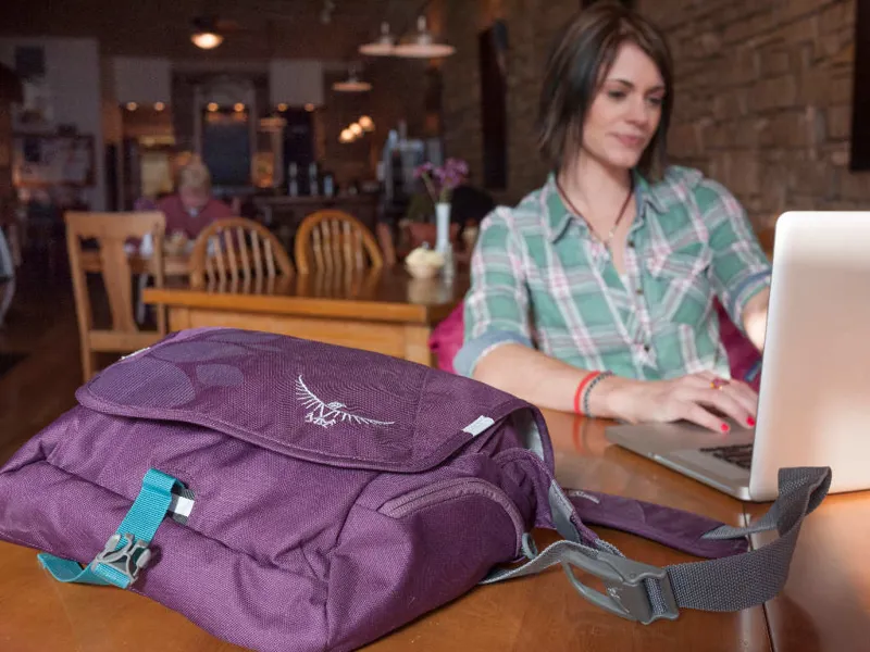 Osprey Flap Jill Mini Bag Black-2