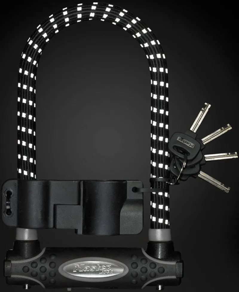 Master Lock Street Fortum Gold Sold Secure D Lock 210x110mm Red-5