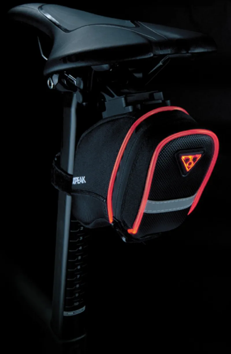 Topeak Aero Wedge iGlow Saddle Bag with Quick Clip-1