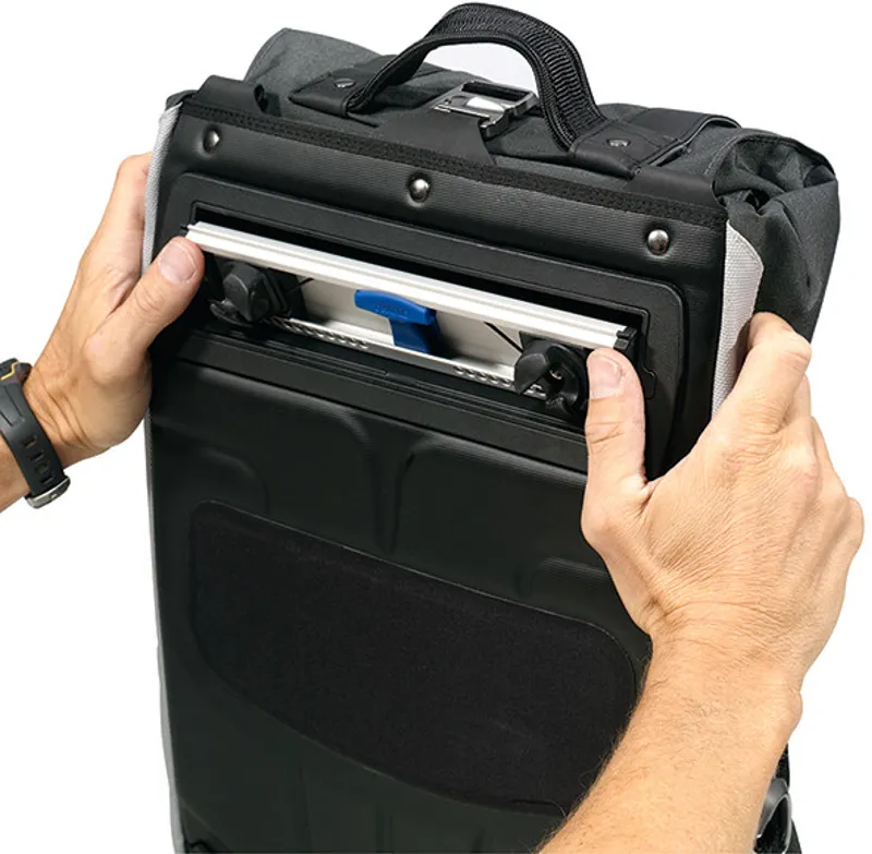 Thule Pack n Pedal Commuter Pannier-6