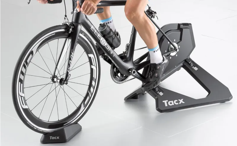 Tacx Neo Smart Trainer-2