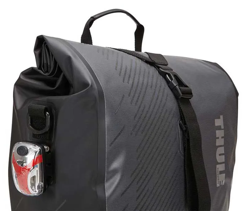 Thule Pack n Pedal Shield Panniers Black-3