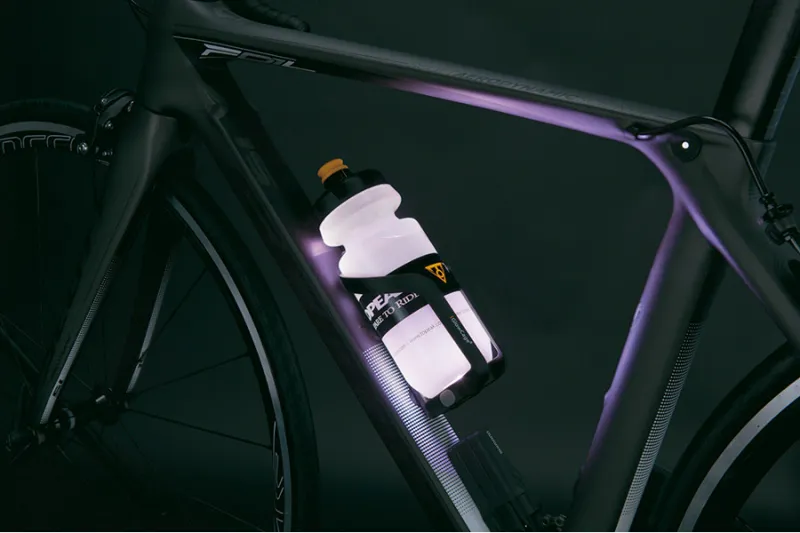 Topeak iGlow Bottle Cage with Bottle-1