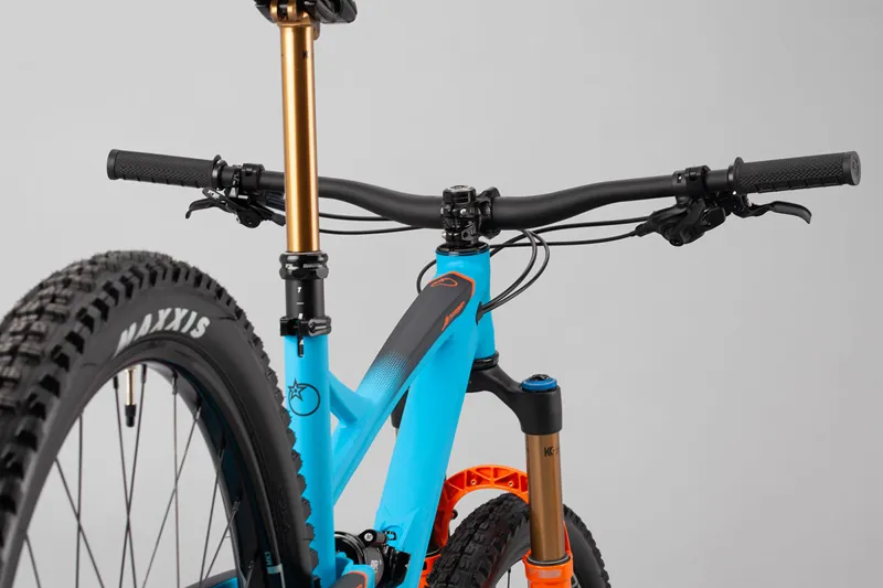 Orange Stage Evo SE Mountain Bike 2022 Matt Cyan Blue -6