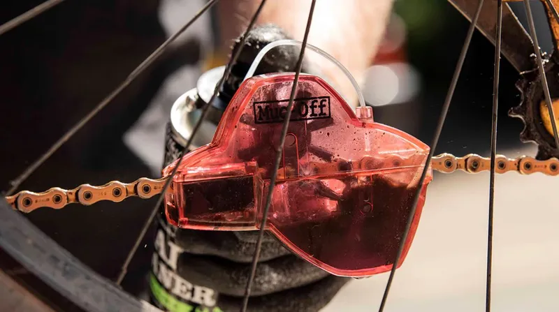 Muc-Off Bio Chain Cleaner Doc-2