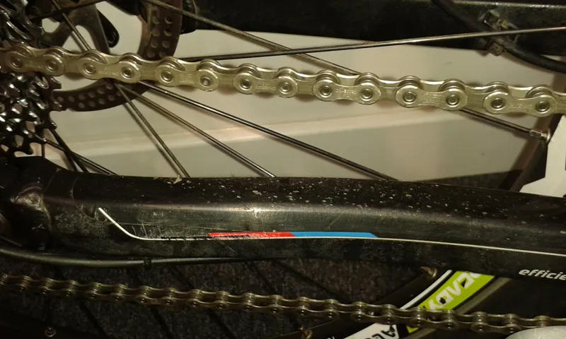 2nd Hand Cube AMS 130 HPA Pro Mountain Bike 2012 18in Black/White-3