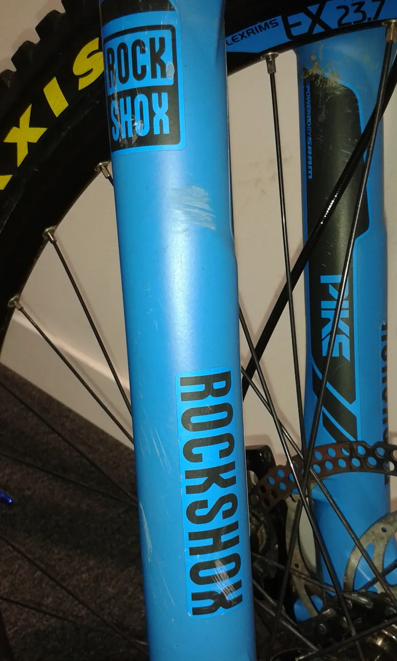 2nd Hand Cube Fritzz 160 HPA Pro Mountain Bike 2014 18in Black/Blue-1