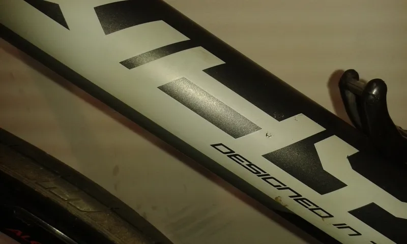 Second Hand Whyte Suffolk Road Bike 2014 54cm Granite/Orange-2