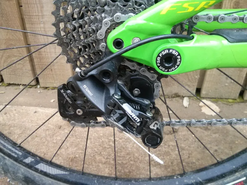 Ex Demo Specialized Enduro Comp 29er 2017 Large Green/Hyper-3