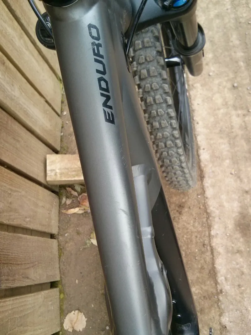 Ex Demo Specialized Enduro Comp 27.5 2017 Small Black/Charcoal-6