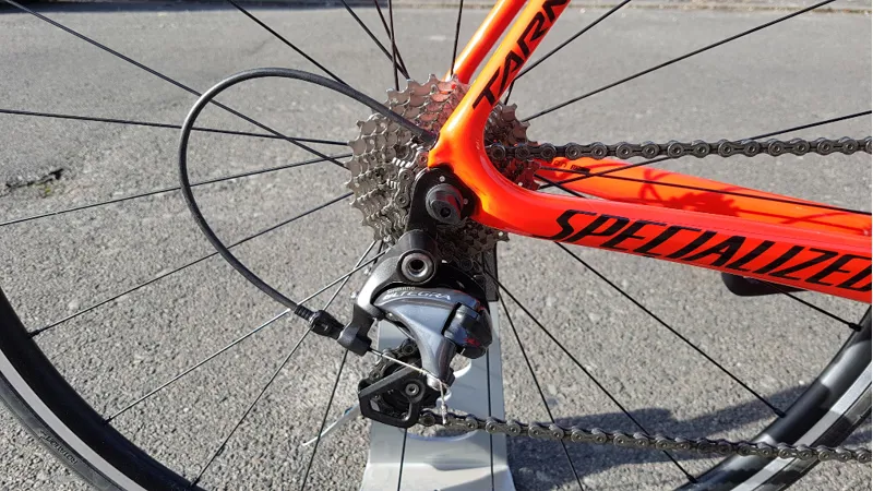 2nd Hand Specialized Tarmac Comp Road Bike 2017 56cm Red/Black-1