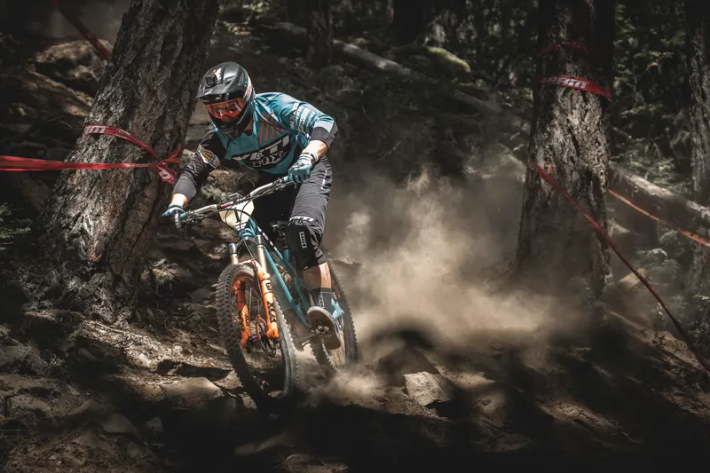 Yeti SB6 Carbon XT 27.5 Mountain Bike 2017 Black/Turquoise-3