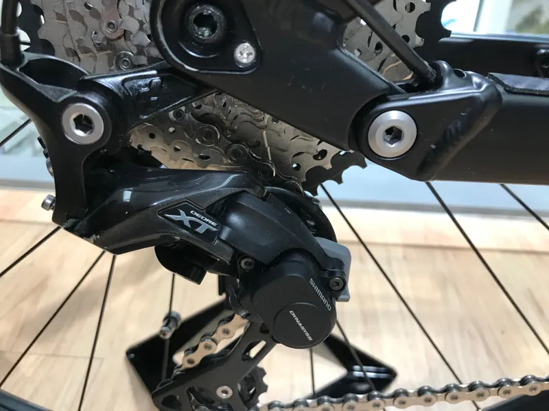 Ex Demo Cube Stereo Hybrid 120 HPA Pro 400 2017 19 inch Black/Yellow-2