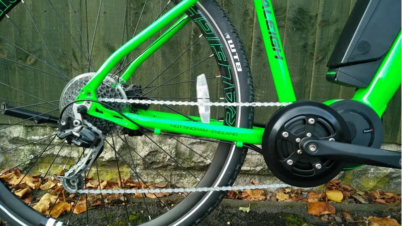 Ex Hire Raleigh Strada TS Electric Bike 2017 Medium Green-2