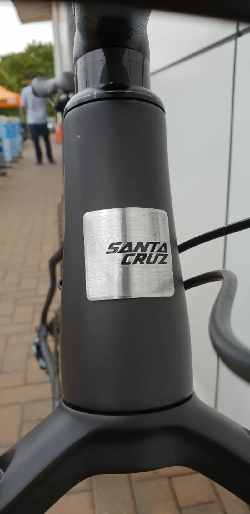 Second Hand Santa Cruz Highball C R 27.5 Large Carbon/White-4