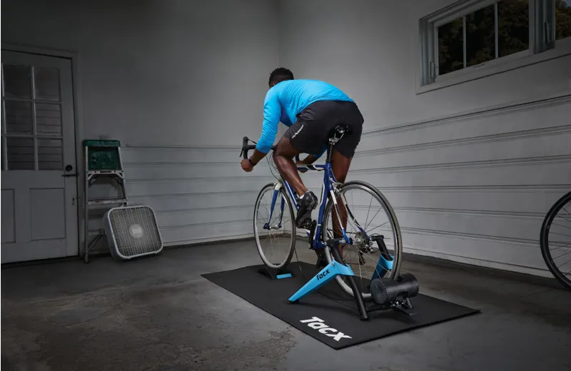 Tacx Boost Turbo Trainer Bundle Blue/Black