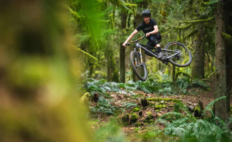 Transition Sentinel XT 29er Carbon Mountain Bike 2022 Titanium Grey-1