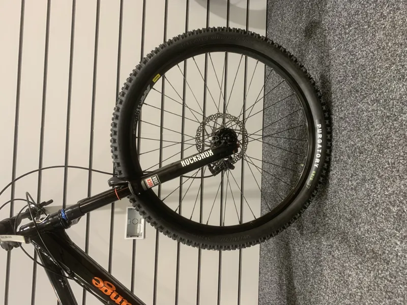 2nd Hand Orange Five C Medium Mountain Bike 2016 Black/Orange-1