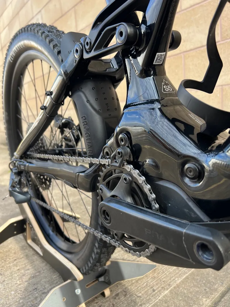 2nd Hand Specialized Levo Comp S5 Electric Bike 2022 Black/Dove Grey/Black-10