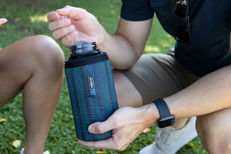 Nalgene Insulated 1L Bottle Carrier with Zip Cover Blue/Grey-1