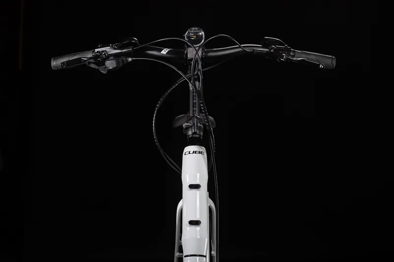 Cube Compact Sport Hybrid 20in Electric Bike White/Black-2