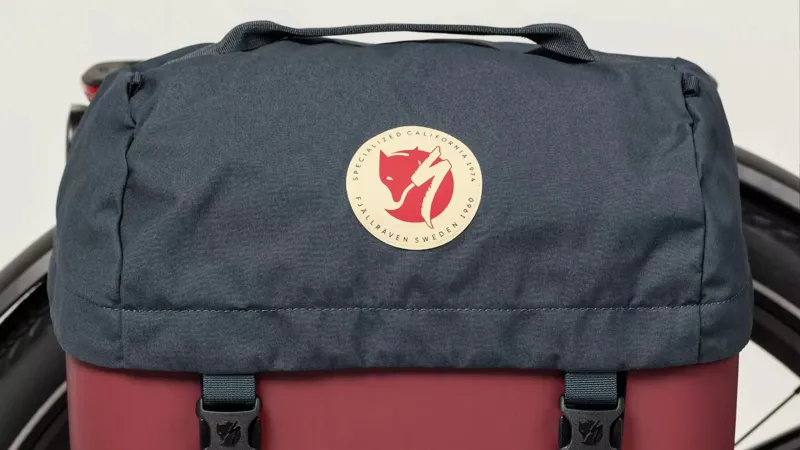 Specialized/Fjallraven Cave Lid Pack Navy