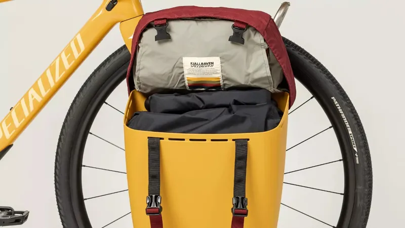 Specialized/Fjallraven Cave Lid Pack Ox Red-2