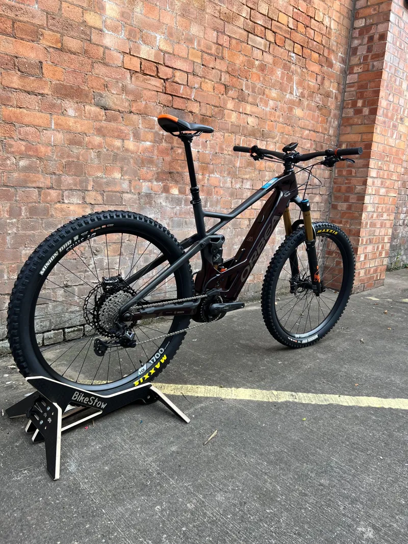 2nd Hand Orbea Wild FS M-Team XL Electric Mountain Bike Red/Carbon-4
