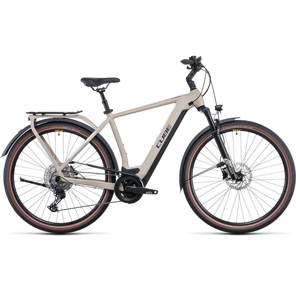 Cube Kathmandu Hybrid Pro 625 electric bike, photo from Leisure Lakes Bikes