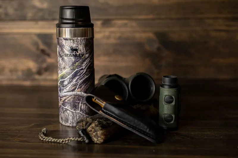 Stanley Classic Trigger-Action 400ml Travel Mug Country DNA Mossy Oak-3
