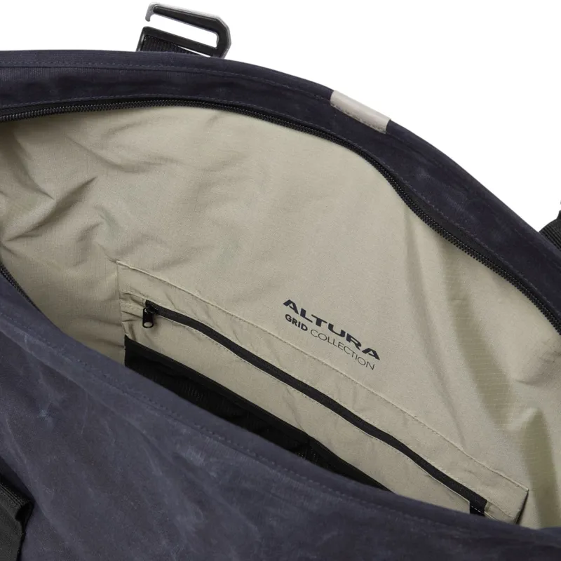 Altura Heritage Messenger Bag 25L Navy-5