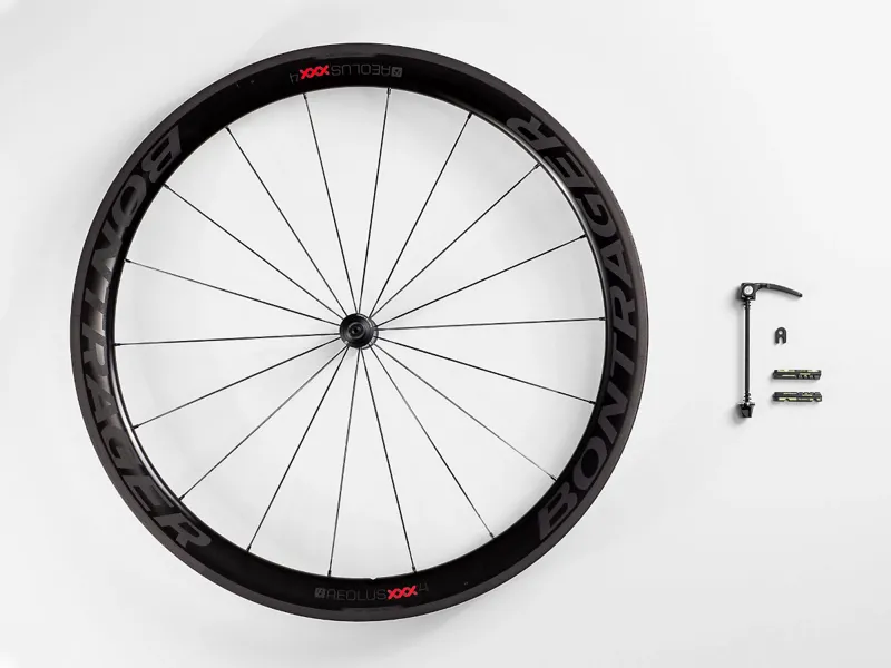 Bontrager Aeolus XXX 4 700c Tubular Carbon Road Wheel Black/Red -4