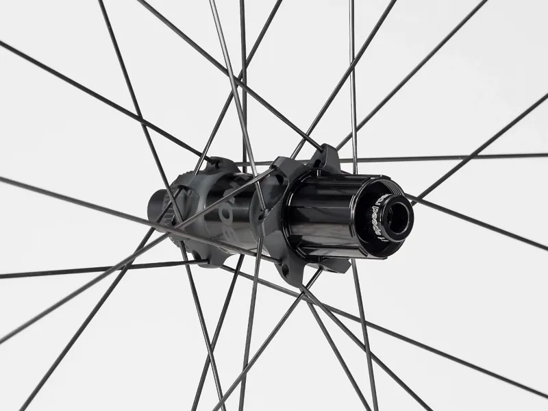 Bontrager Aeolus XXX 6 700C Disc Tubular Carbon Road Wheel Black/Red-6