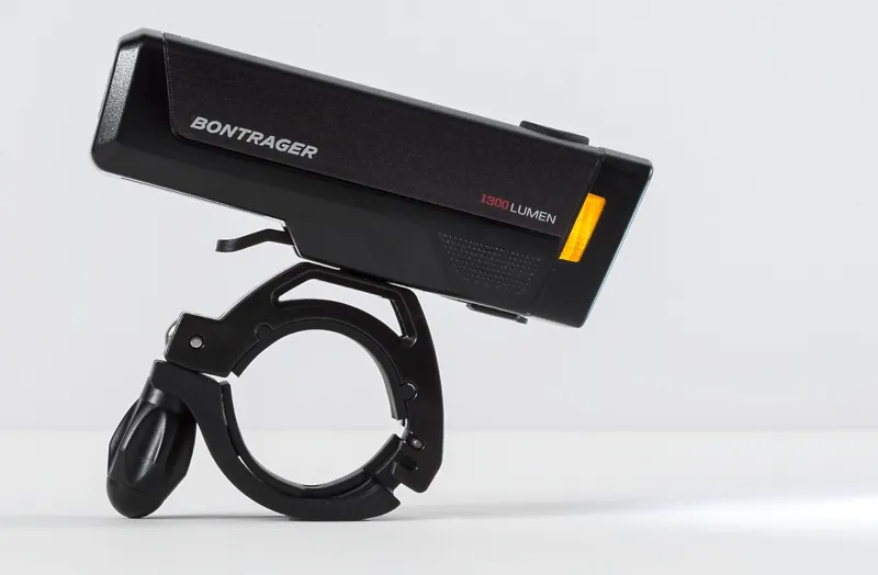 Bontrager Ion Pro RT Front Light Black-1