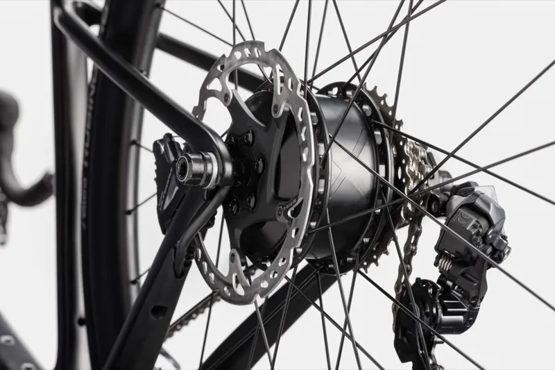 Cannondale SuperSix  EVO Neo 2 ULTG Di2 Electric Road Bike 2021 Grey-9