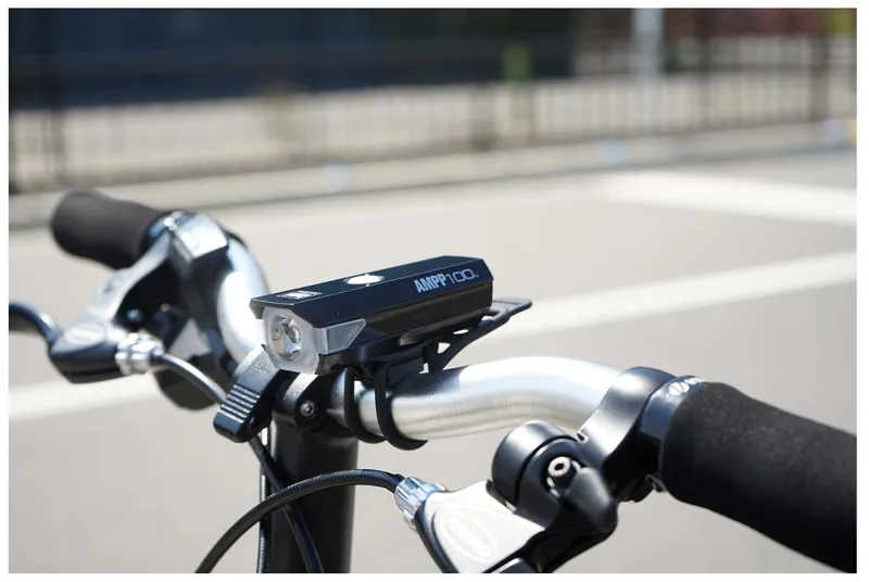 Cateye AMPP 100/Orb Rechargeable Light Set Black-1