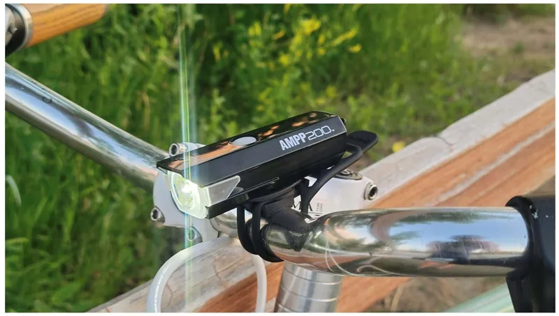 Cateye AMPP 200/Orb Rechargeable Light Set Black-1