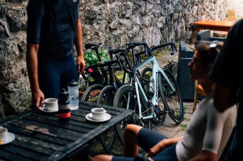 Orbea Gain M10i Dura Ace Di2 Electric Road Bike 2021 Coral Red/Black-1