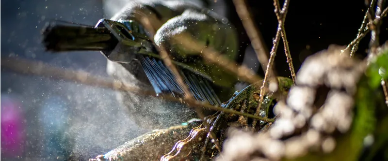 Muc-Off Claw Brush-1