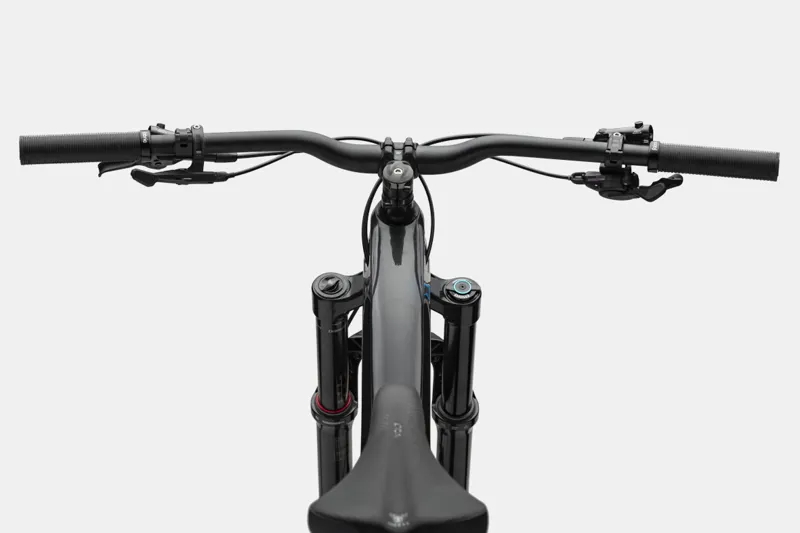 Cannondale Jekyll 2 Carbon 29 Deore 12Spd Mountain Bike 2022 Graphite	-3