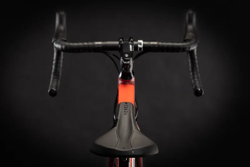 Cube Attain SL 105 11 Speed AL Road Bike 2021 Red/Red-1